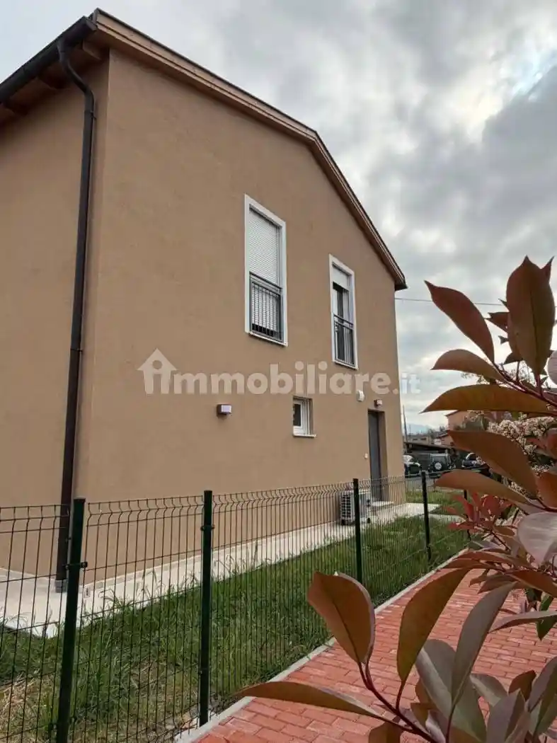 Appartamento in vendita a Sarzana