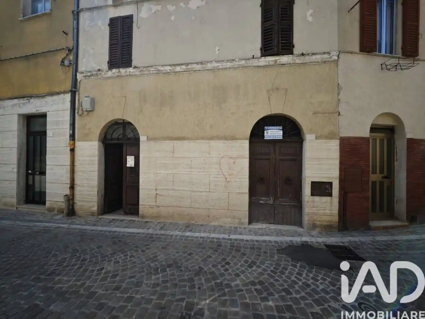 Palazzo - Edificio in vendita a Osimo