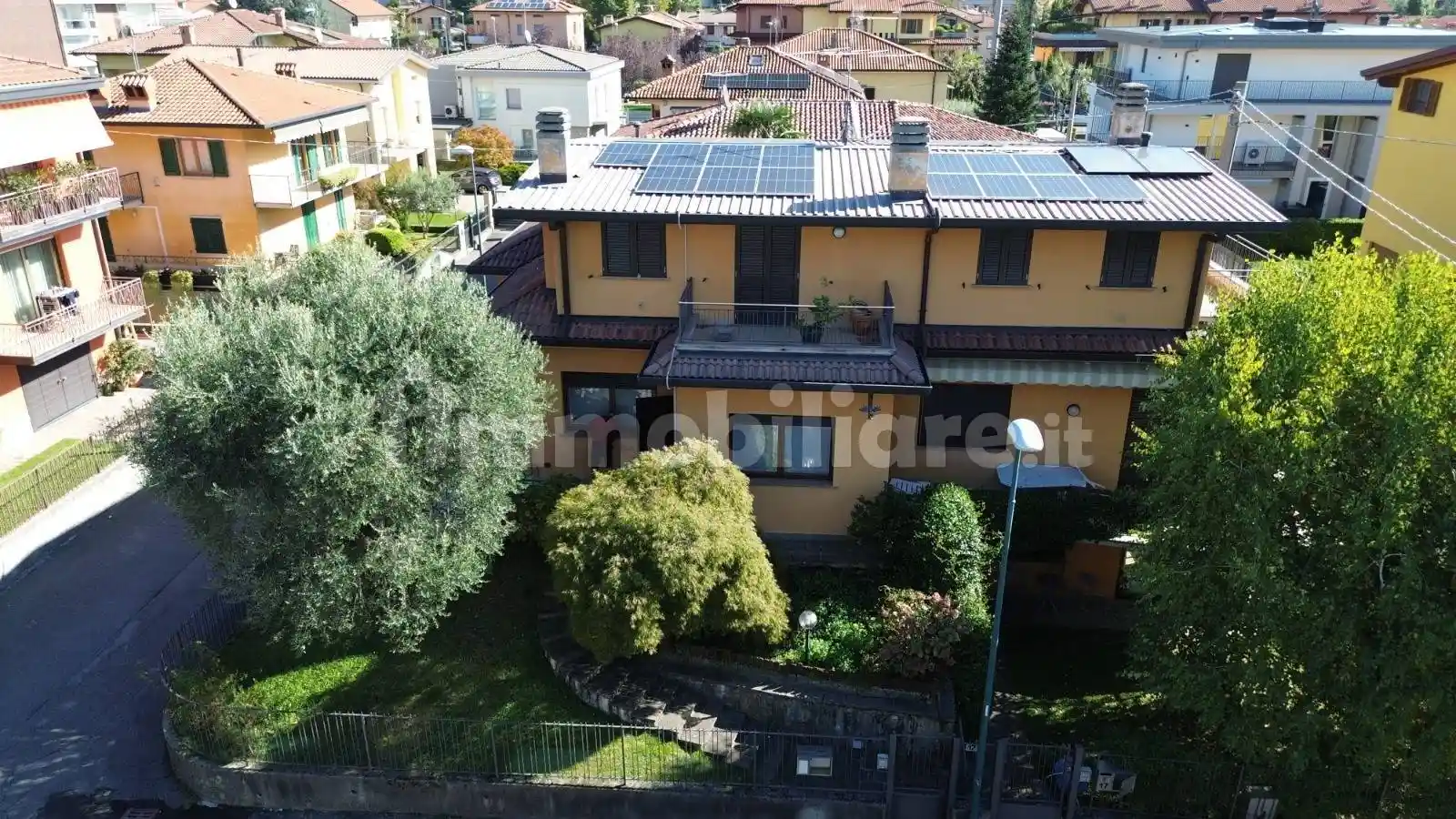 Villetta a schiera in vendita a Scanzorosciate