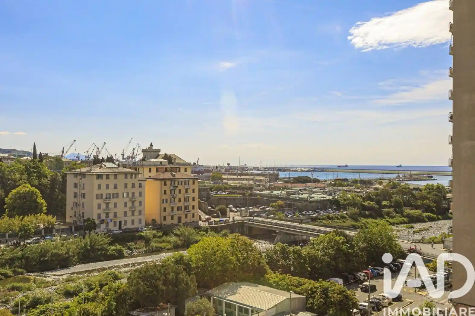 Appartamento in vendita a Genova