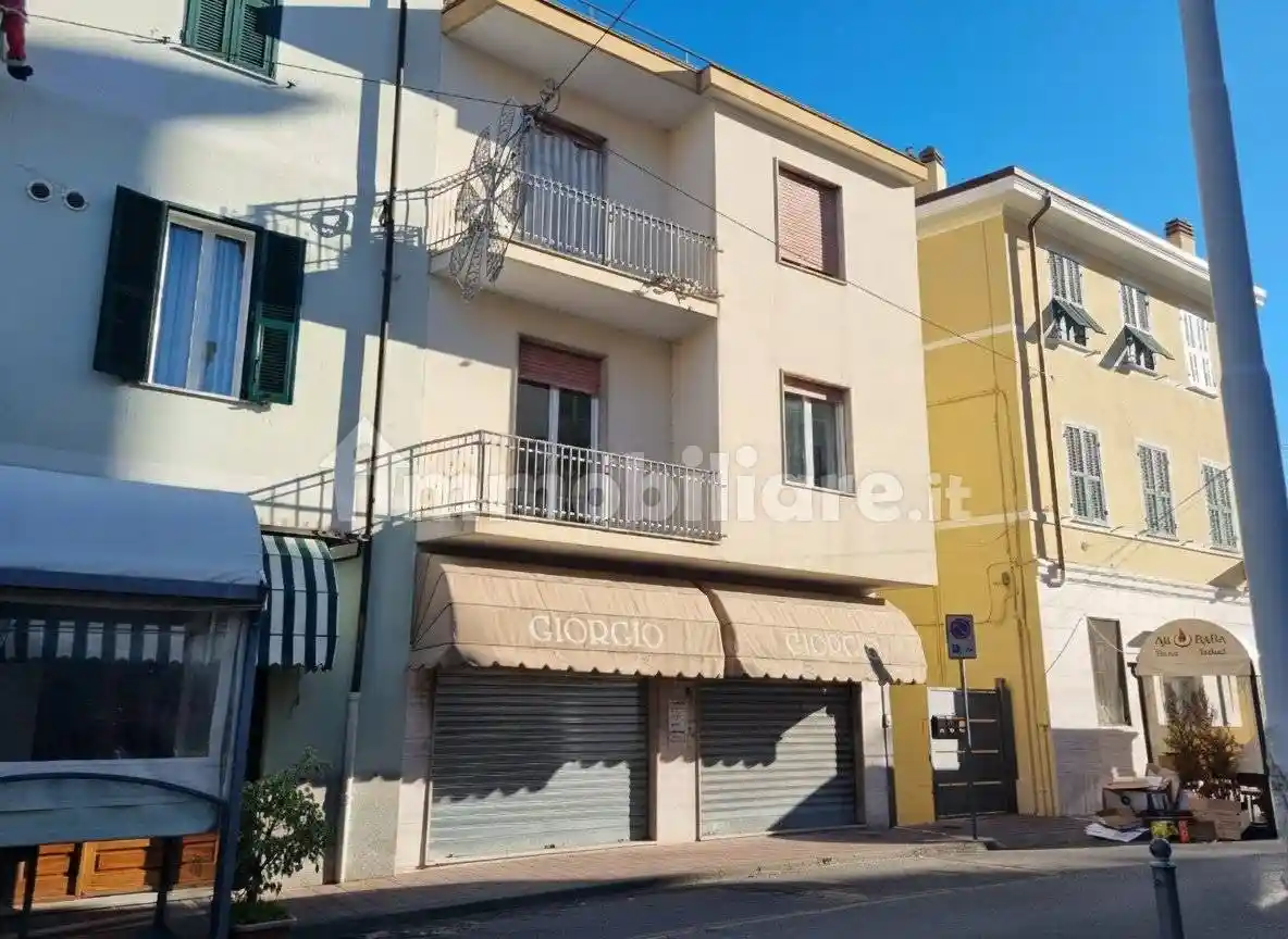 Appartamento in vendita a Taggia