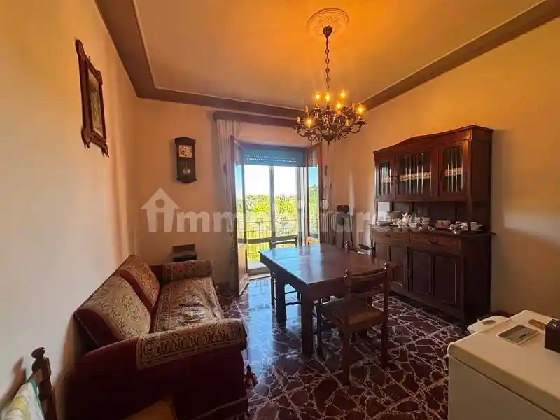 Appartamento in vendita a Cetona