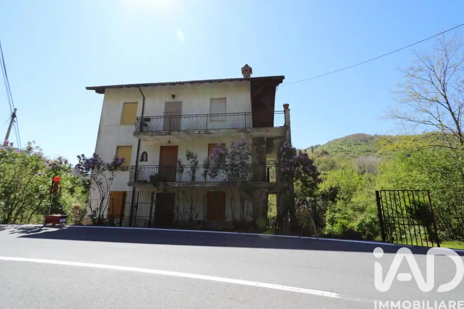 Palazzo - Edificio in vendita a Torriglia