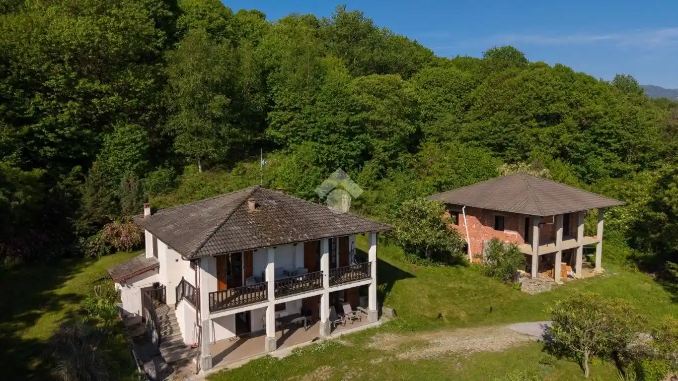 Casa indipendente in vendita a Gambasca