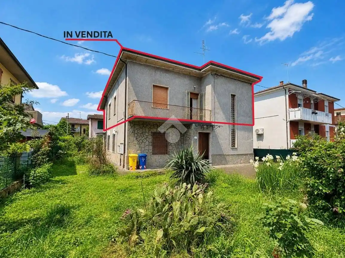 Villa in vendita a Forlì