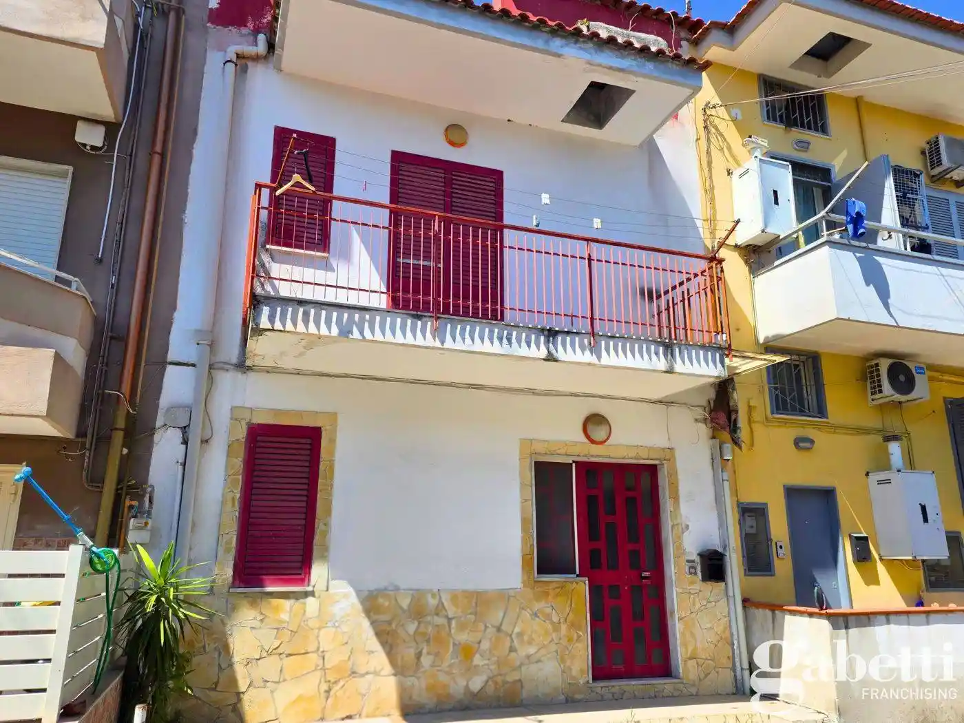 Casa indipendente in vendita a Pomigliano d'Arco