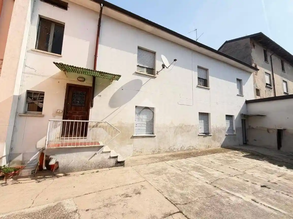Casa indipendente in vendita a Castiglione d'Adda