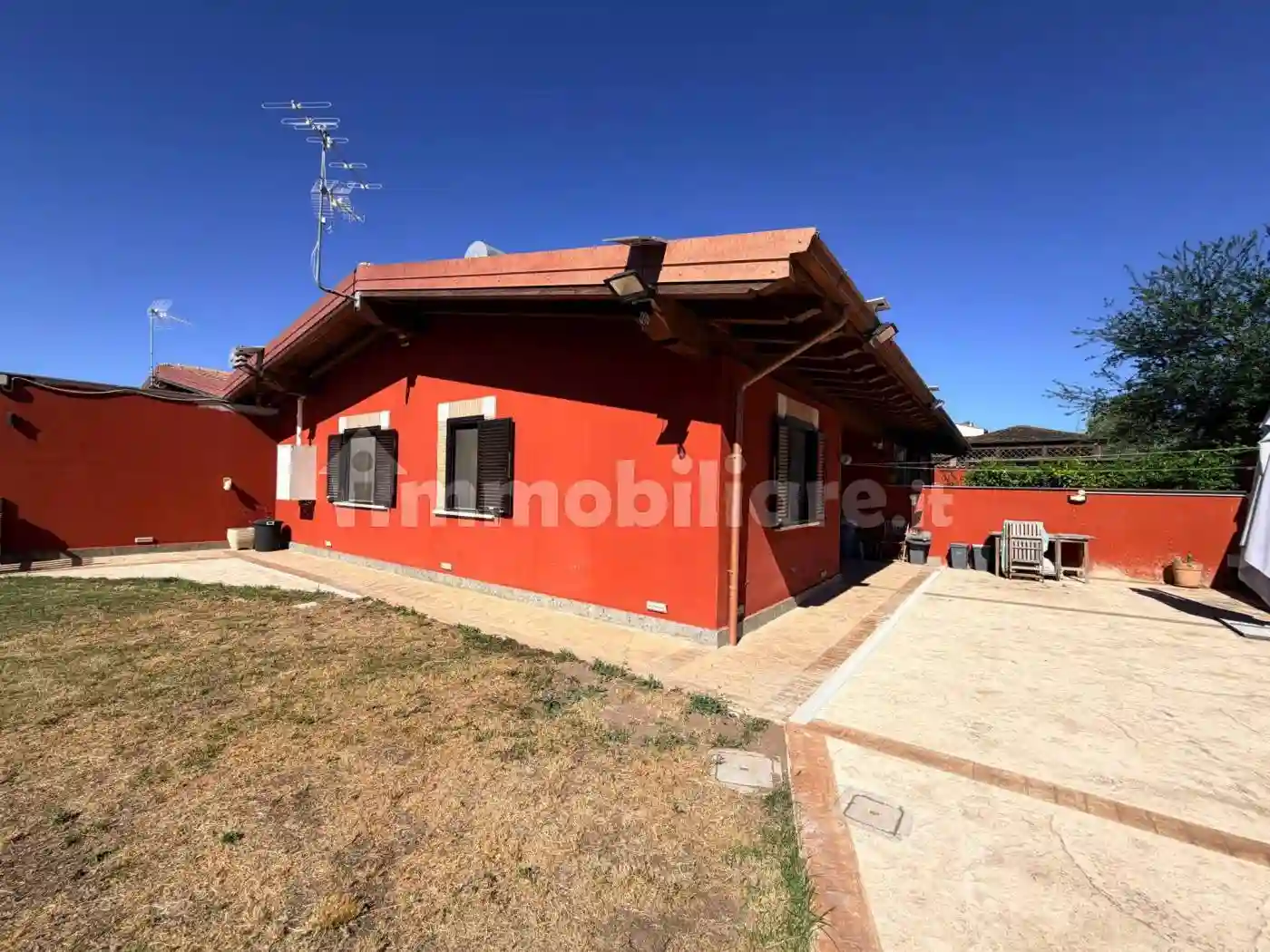 Villa - foto 2