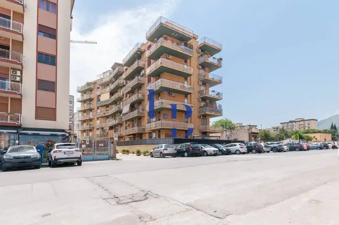 Appartamento in vendita a Palermo