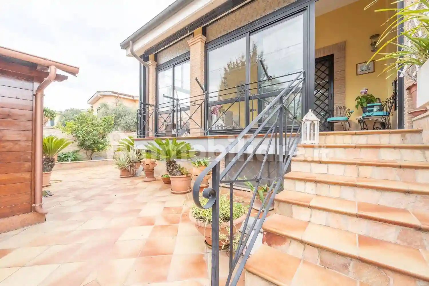 Villa - foto 2