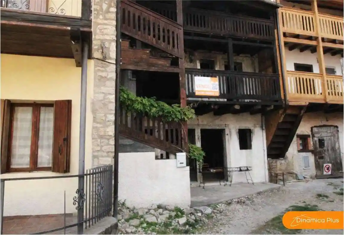 Villetta a schiera in vendita a Revine Lago
