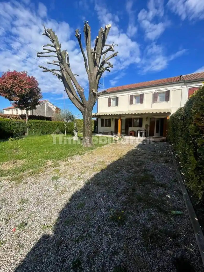 Villa in vendita a Piazzola sul Brenta