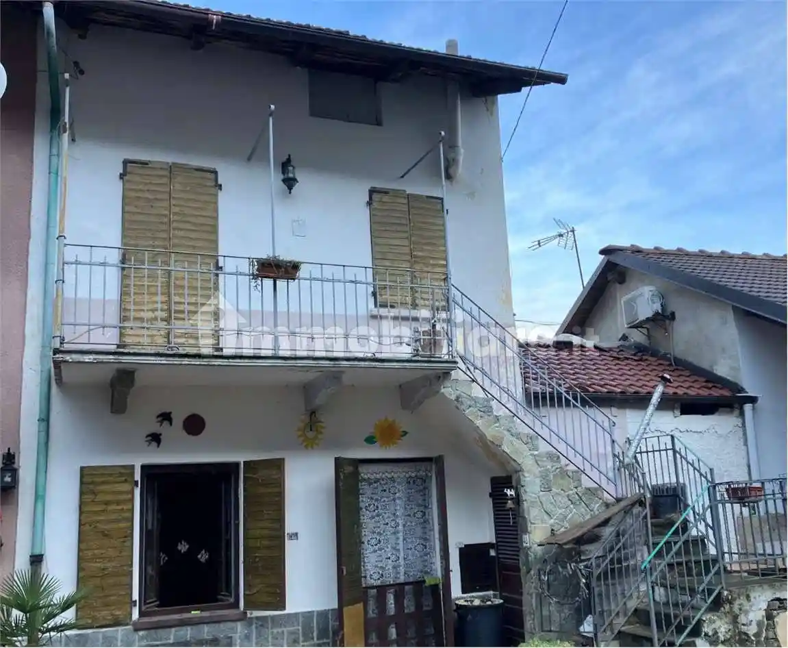 Casa indipendente in vendita a Vaie