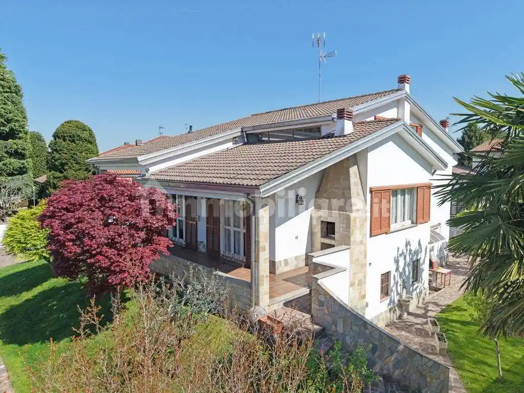 Villa in vendita a Cisliano