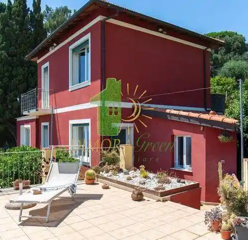 Villa in vendita a Sanremo