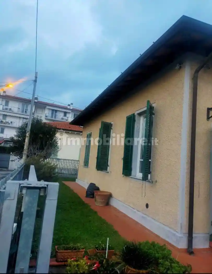 Villa in vendita a Pietrasanta