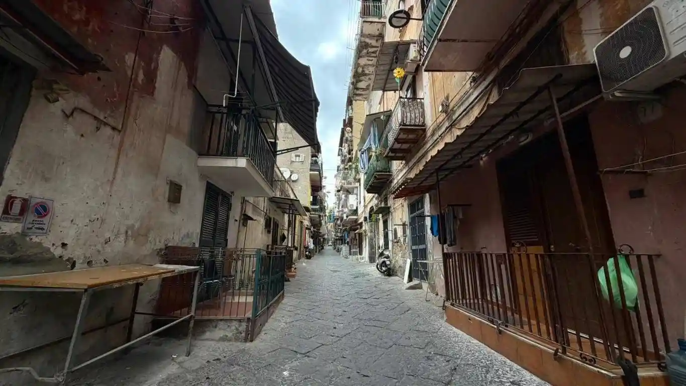 Appartamento in vendita a Napoli