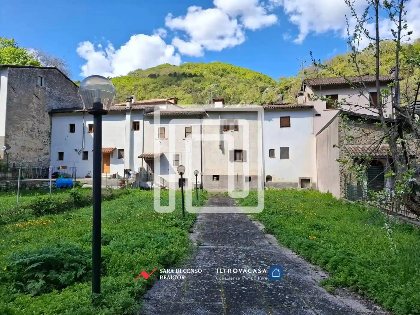Casa indipendente in vendita a Rocca Pia