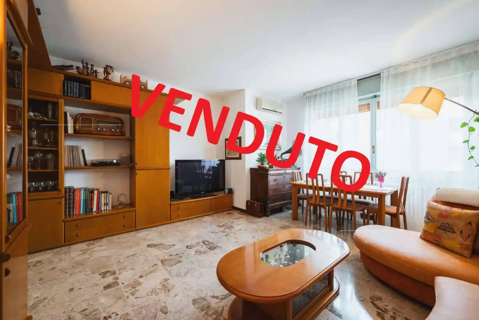 Appartamento in vendita a Novara