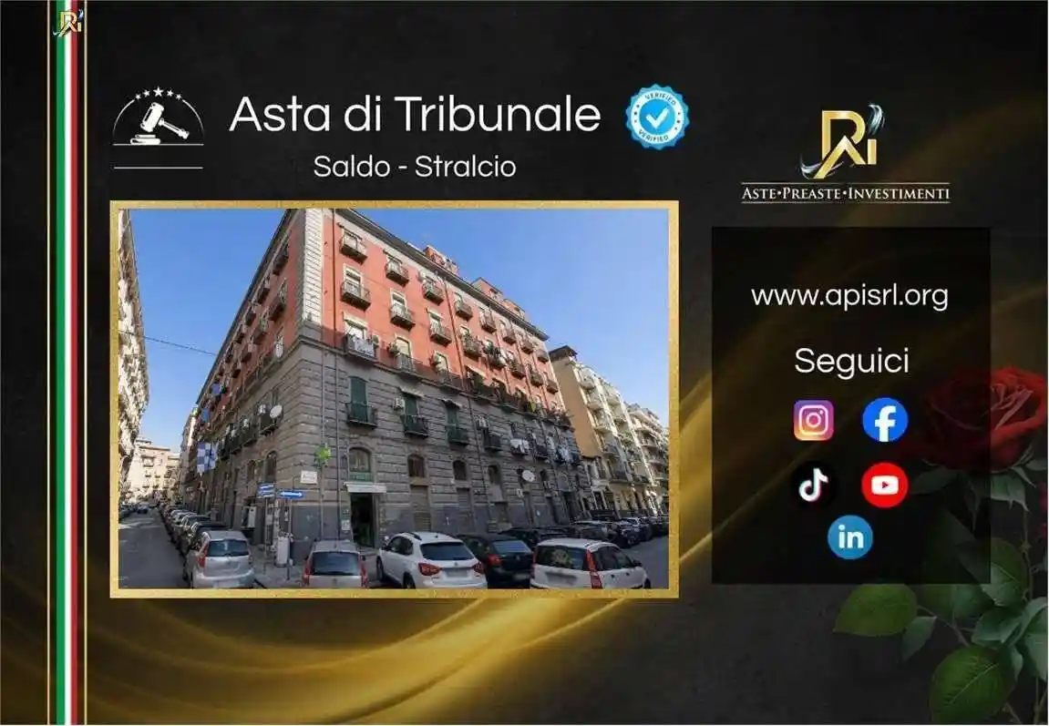 Appartamento in vendita a Napoli