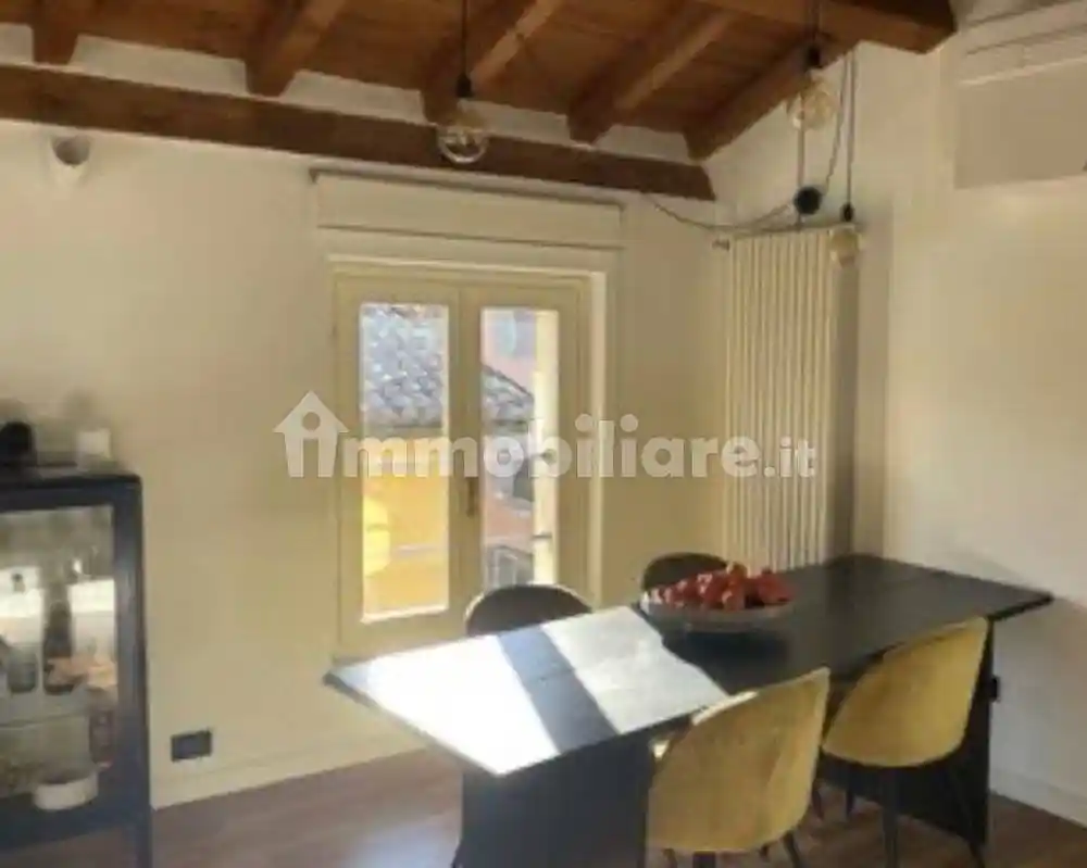 Appartamento in affitto a Pavia
