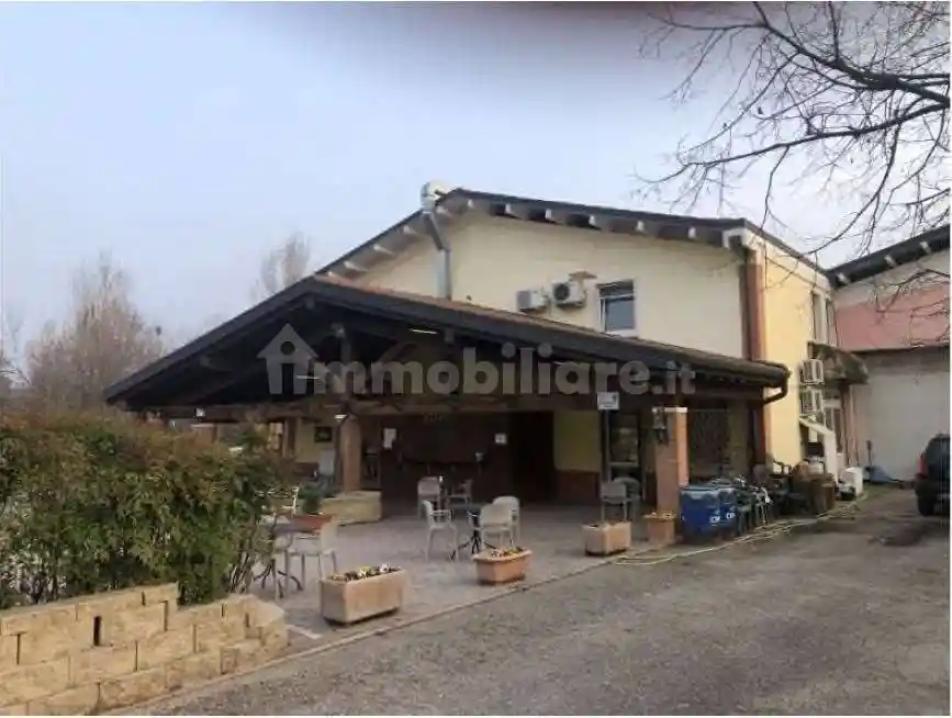 Rustico - Casale in vendita a Sona
