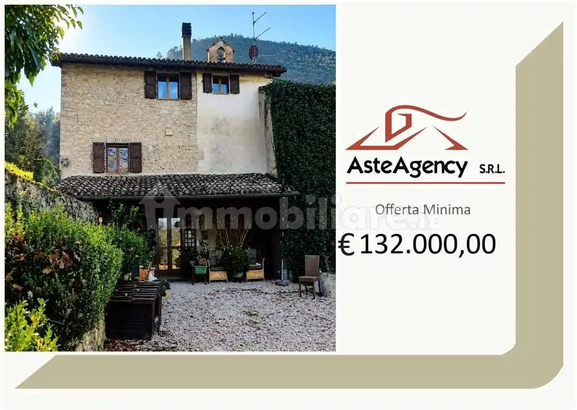 Villetta a schiera in vendita a Spoleto