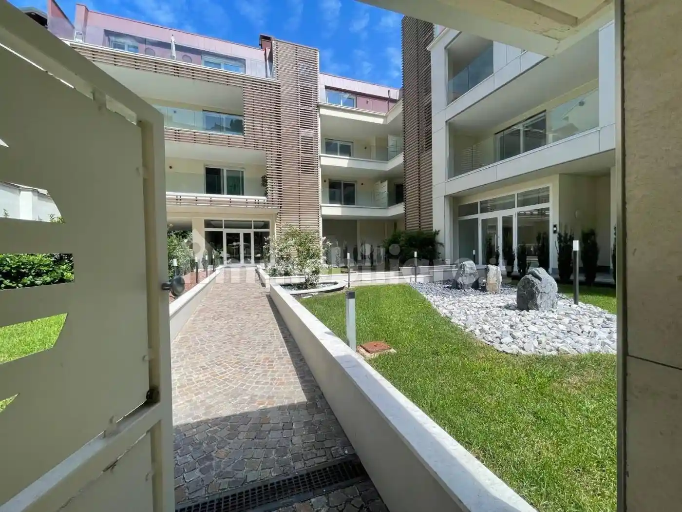 Appartamento in vendita a Legnano