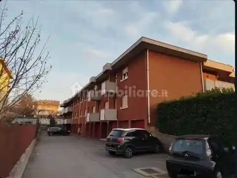 Appartamento in vendita a Almè