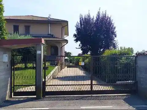 Villa in vendita a Urgnano
