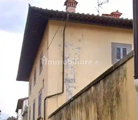 Appartamento in vendita a Terranuova Bracciolini