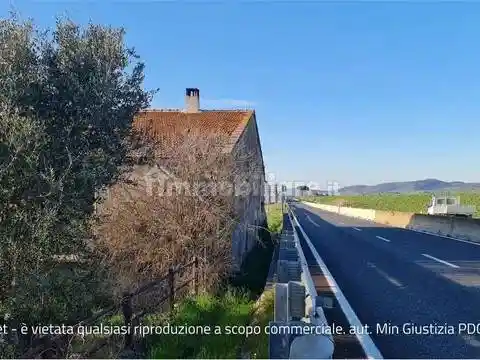 Villa in vendita a Orbetello