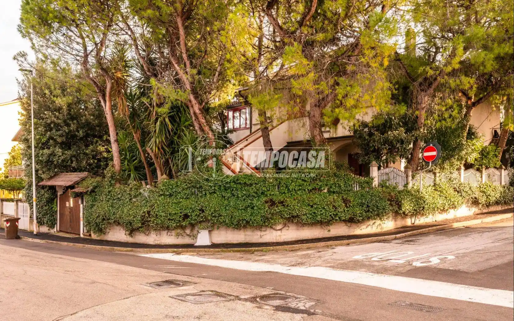 Villa in vendita a Civitanova Marche