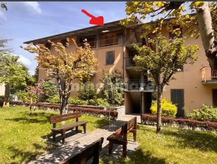 Appartamento in vendita a Ventasso