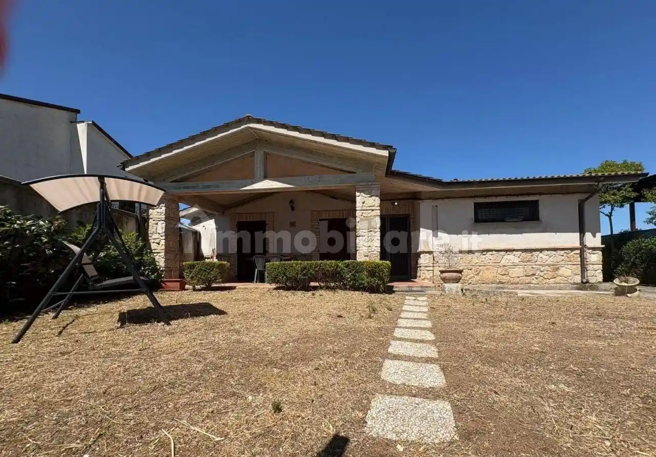 Villa in vendita a Fiano Romano