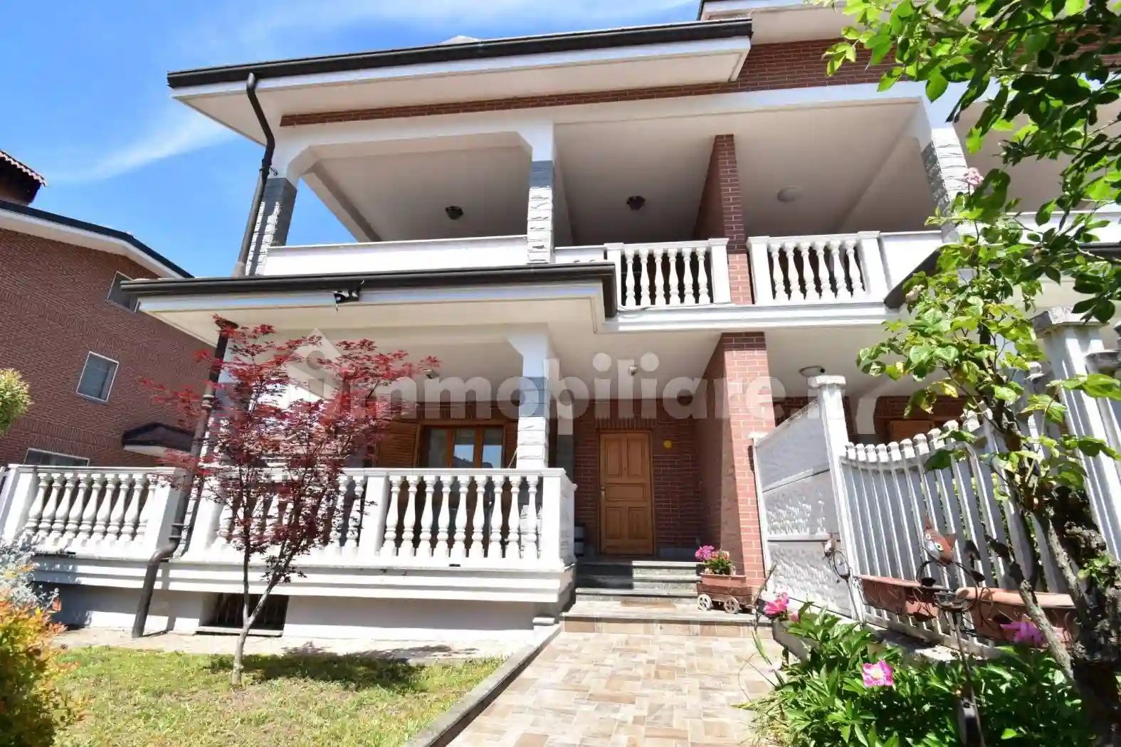 Villa - foto 2