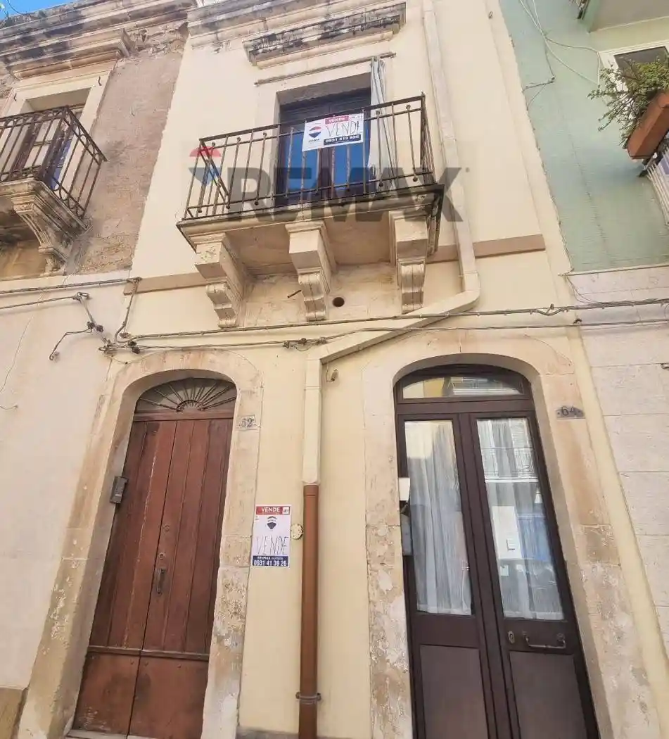 Casa indipendente in vendita a Augusta