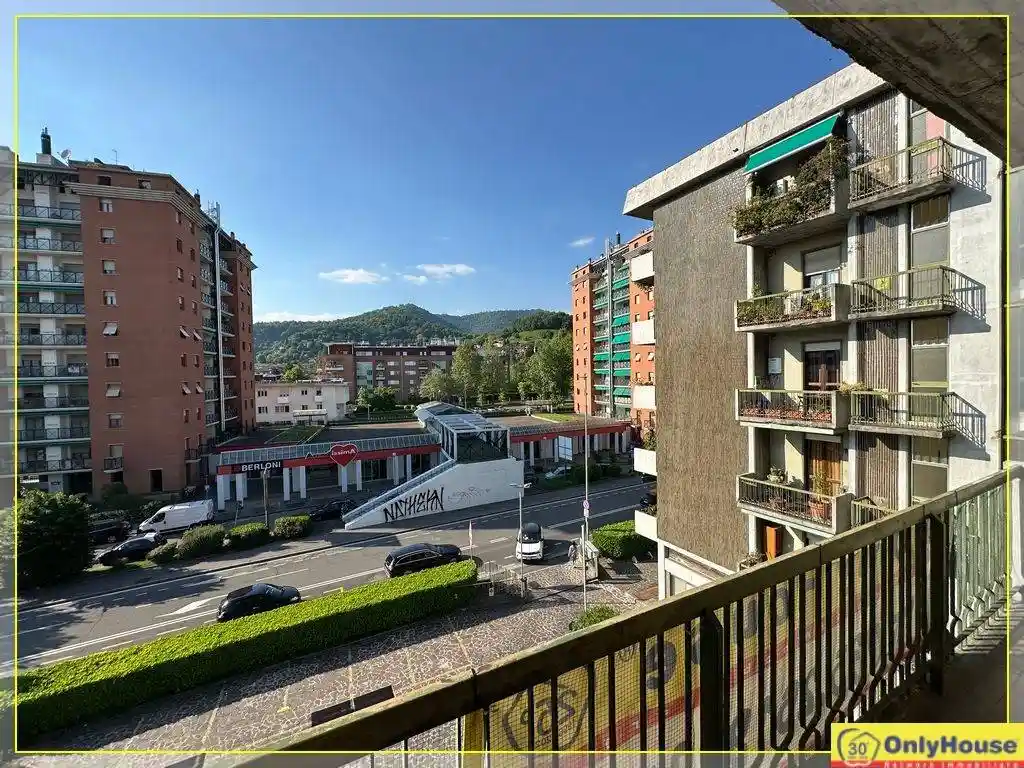 Appartamento in vendita a Bergamo