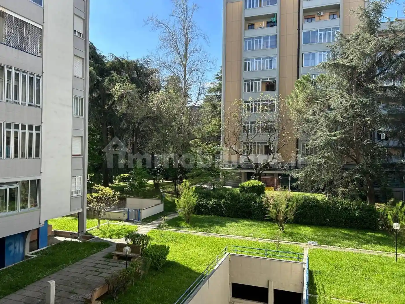 Appartamento in vendita a Bologna