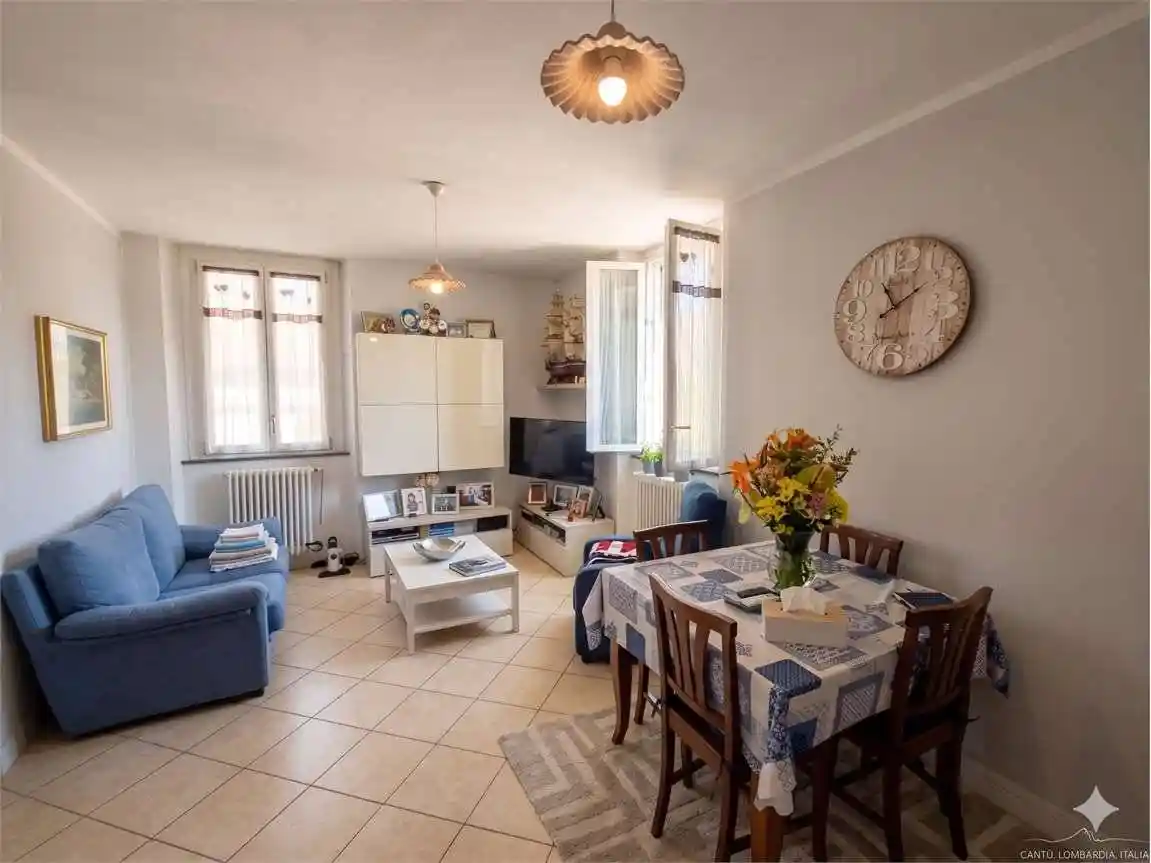 Appartamento in vendita a Casatenovo