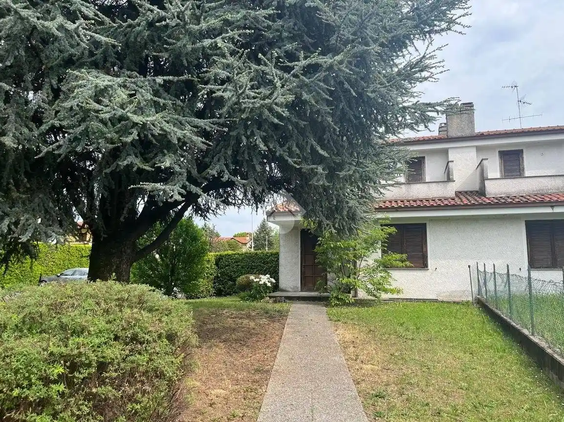 Villetta a schiera in vendita a Verderio