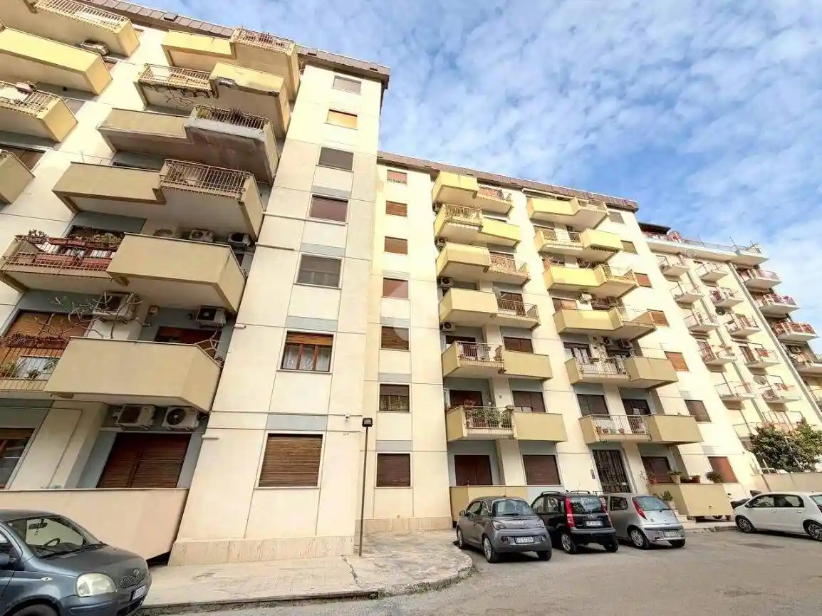 Appartamento in vendita a Palermo