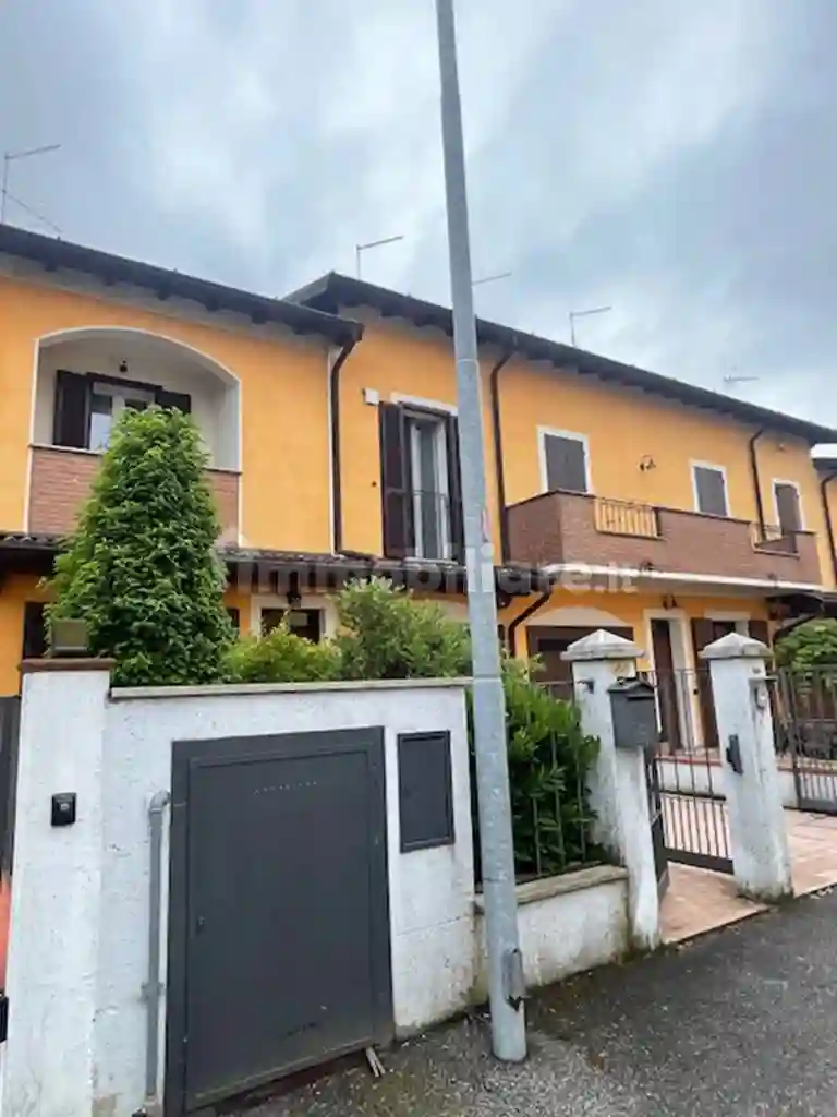 Villetta a schiera - foto 2