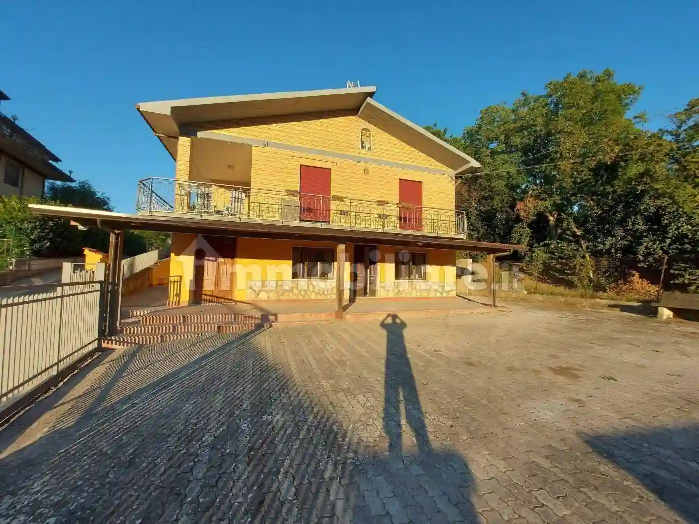 Villa - foto 2
