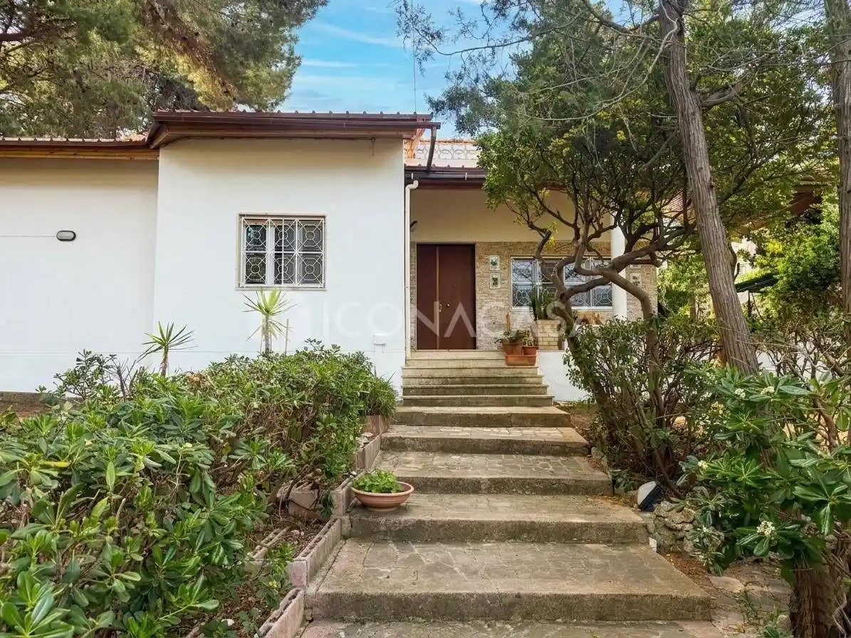 Villa in vendita a Polignano a Mare