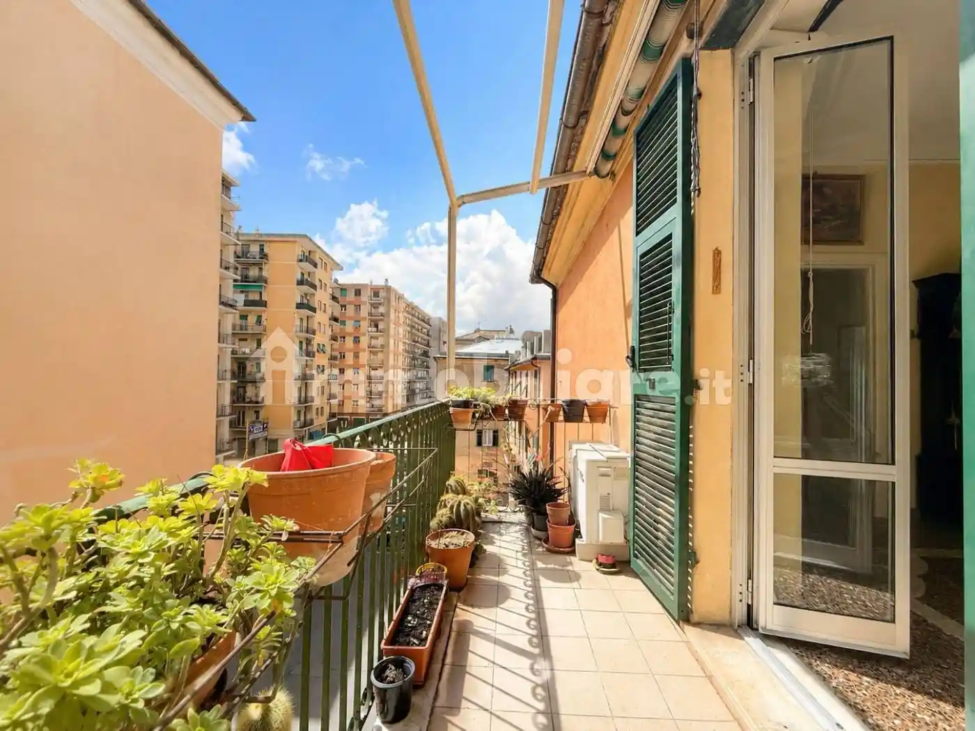 Appartamento in vendita a Genova