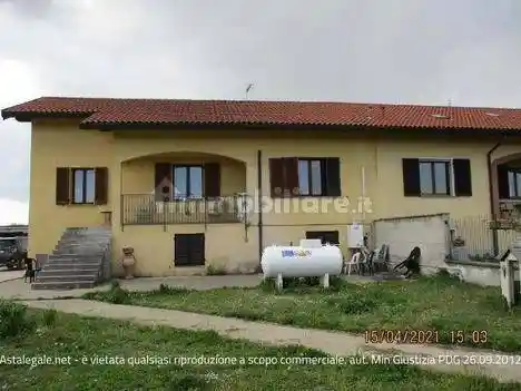 Appartamento in vendita a Ossona