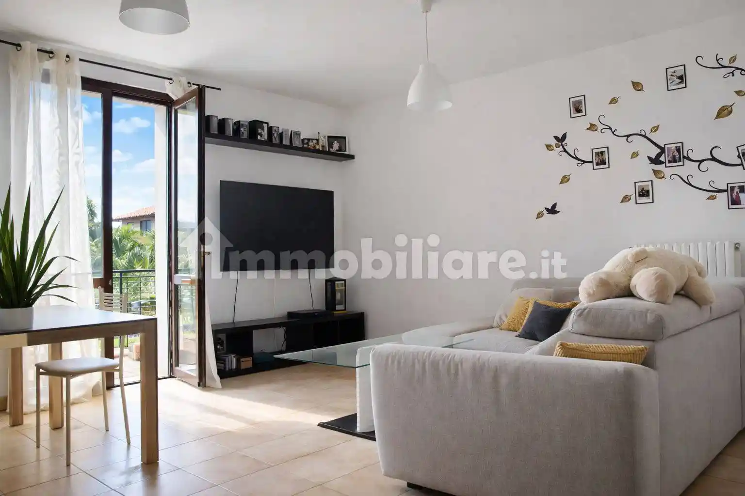Appartamento in vendita a Lomazzo