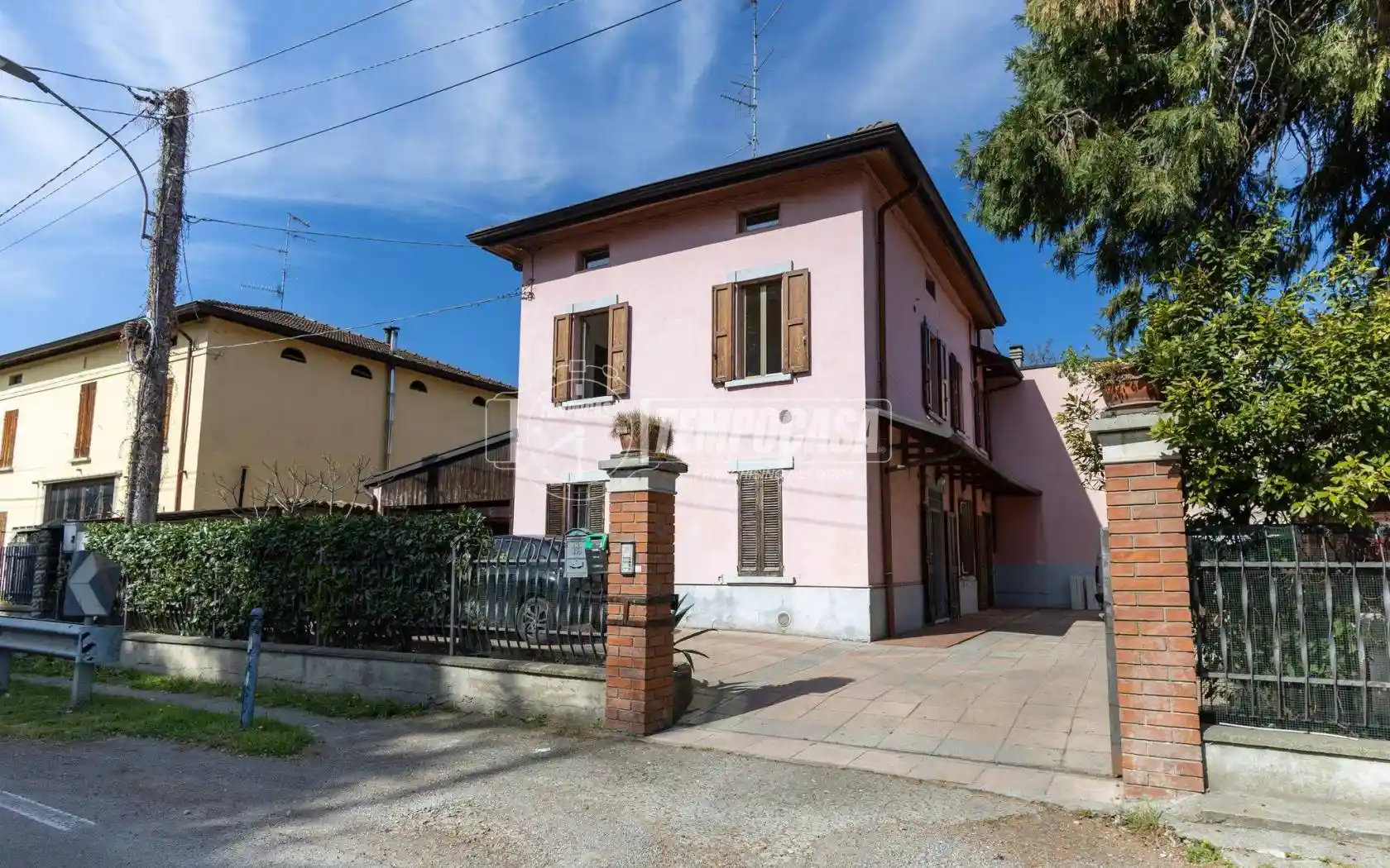 Appartamento in vendita a Montecchio Emilia