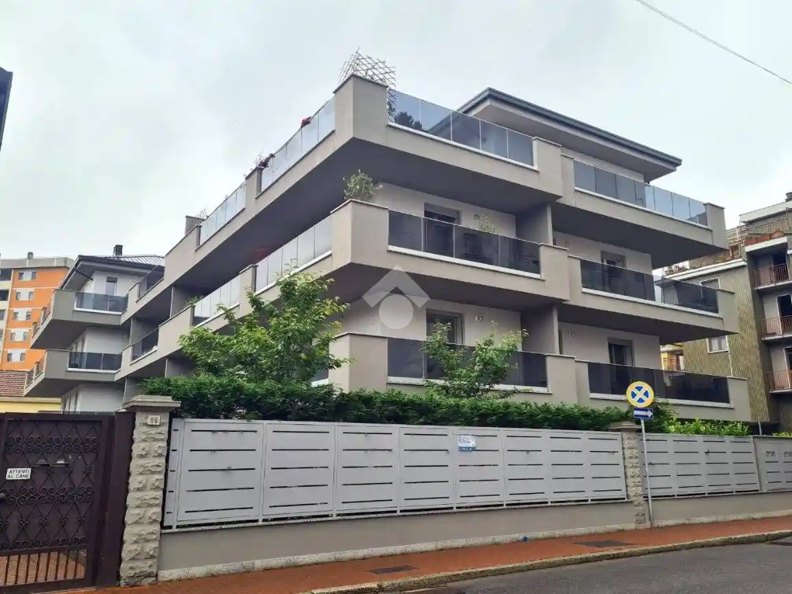 Appartamento in vendita a San Giuliano Milanese